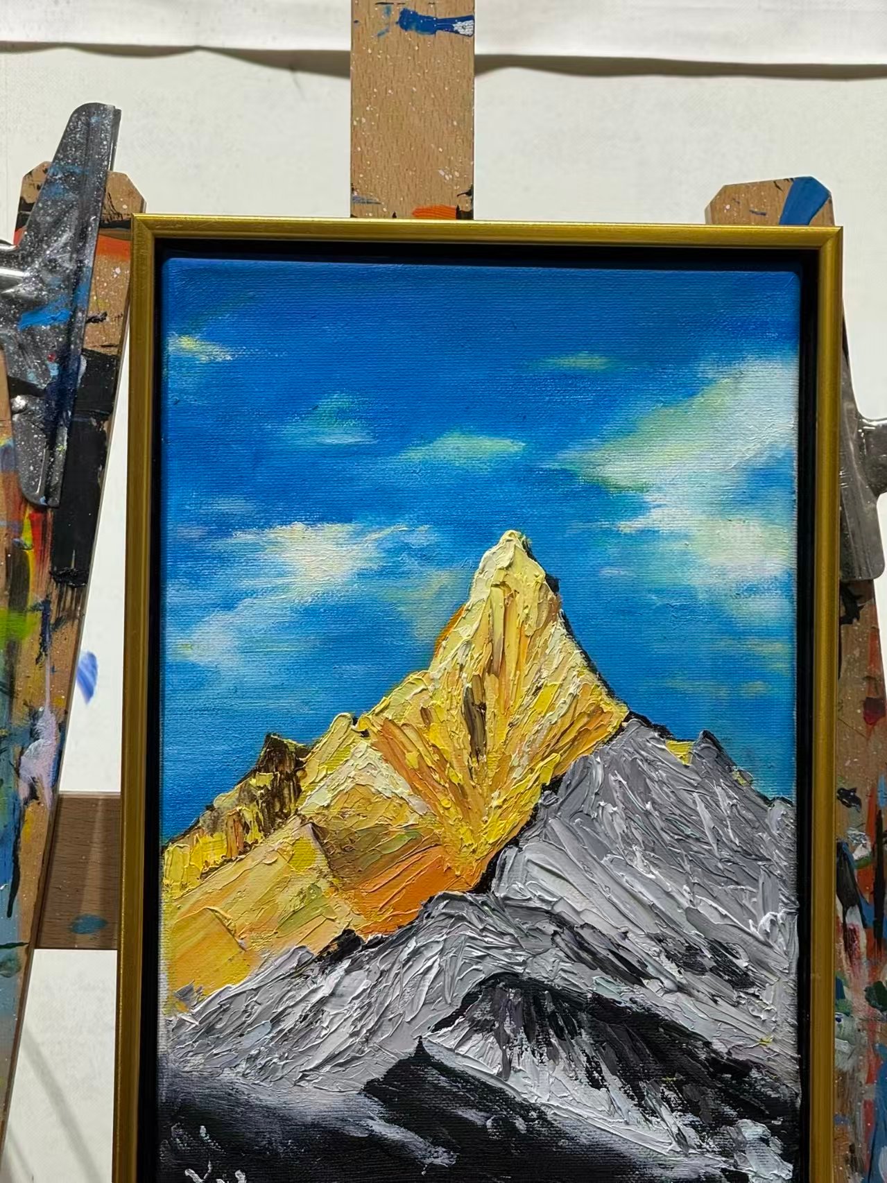 Mountain hand-painted oil painting